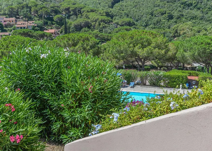 Apartment Terrazza Cala Rossa By Interhome